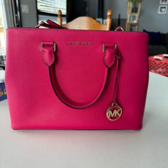 Michael Kors Bag - Picture 1 of 5